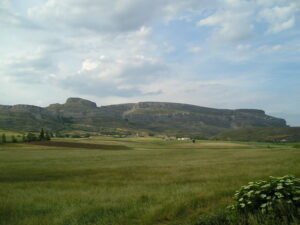 Peña Amaya y paisaje del norte de Burgos, origen histórico del nombre Amaya